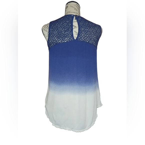 REWIND BLOUSE SIZE MEDIUM - Picture 2 of 2